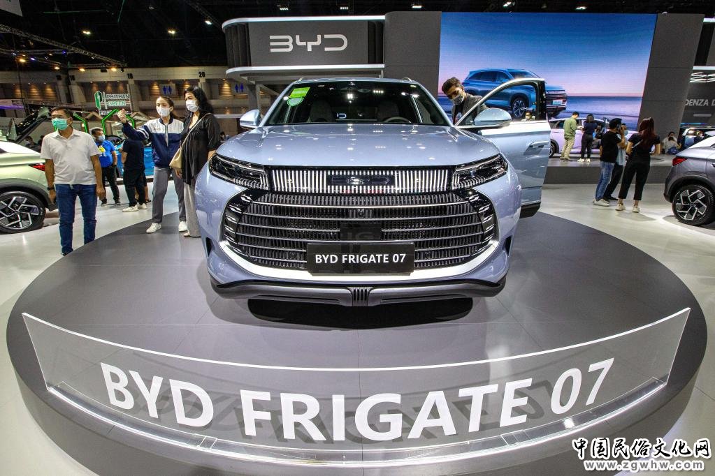 专访:中国投资助力泰国提振经济——访泰国“东部经济走廊”办公室秘书长朱拉