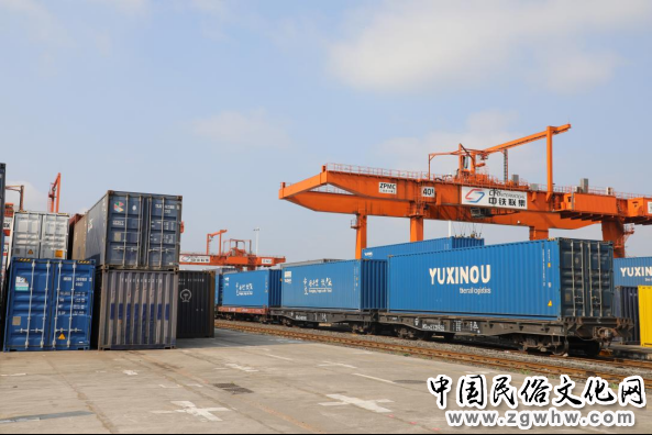 中国理念与中国倡议:全球黯淡底色上的一抹亮色